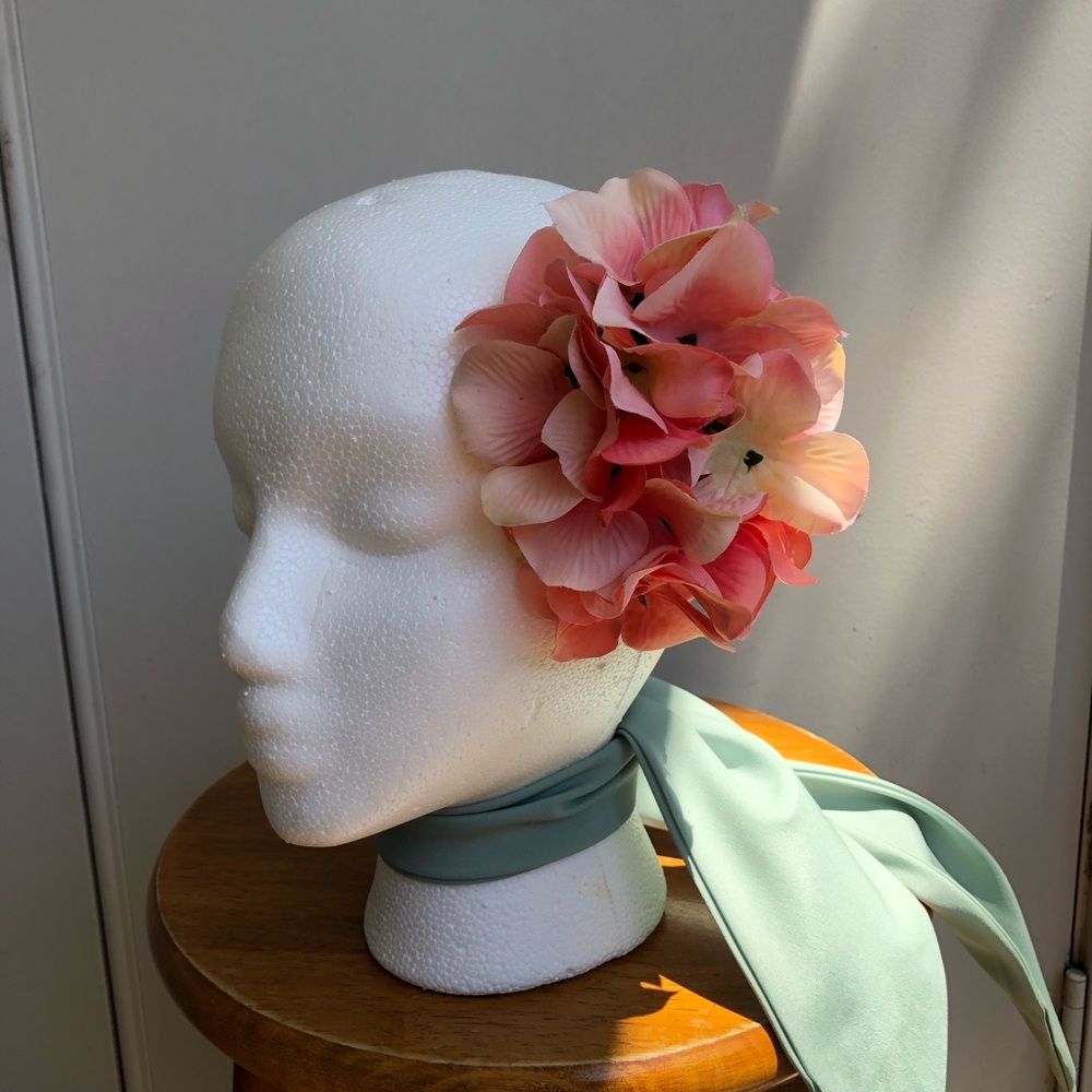 Pinup / Rockabilly Pink Coral Floral Hair Clip
